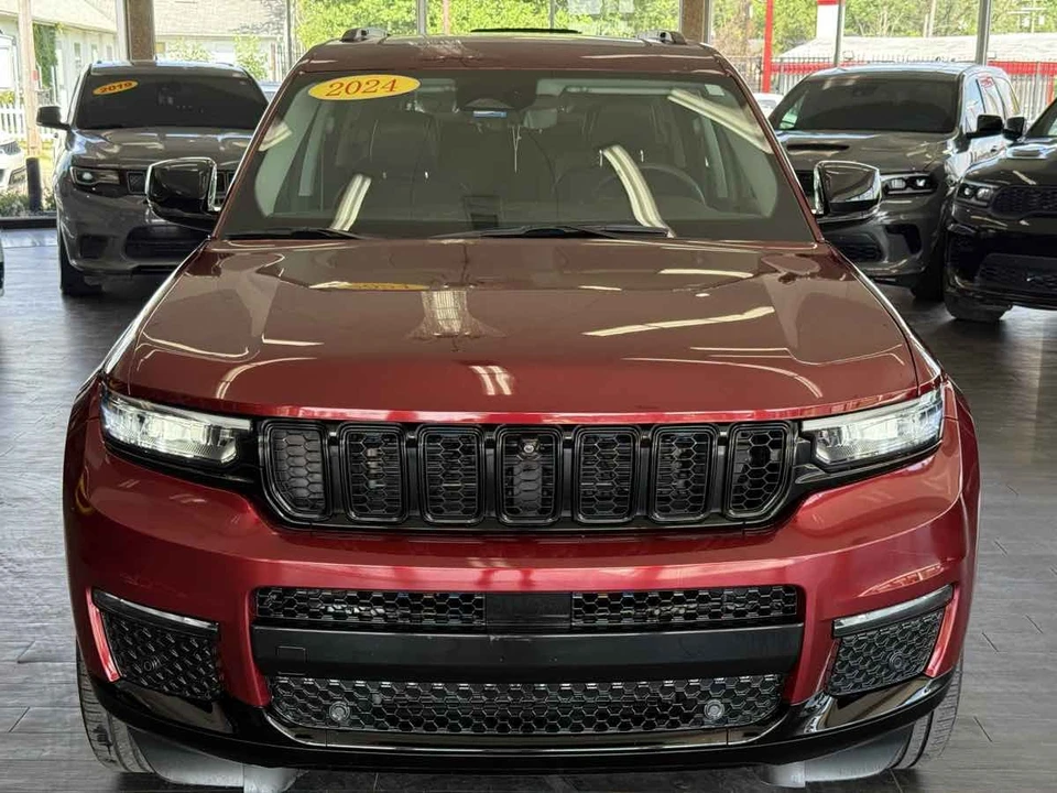 2024 Jeep WL Grand Cherokee - Image 18 of 31