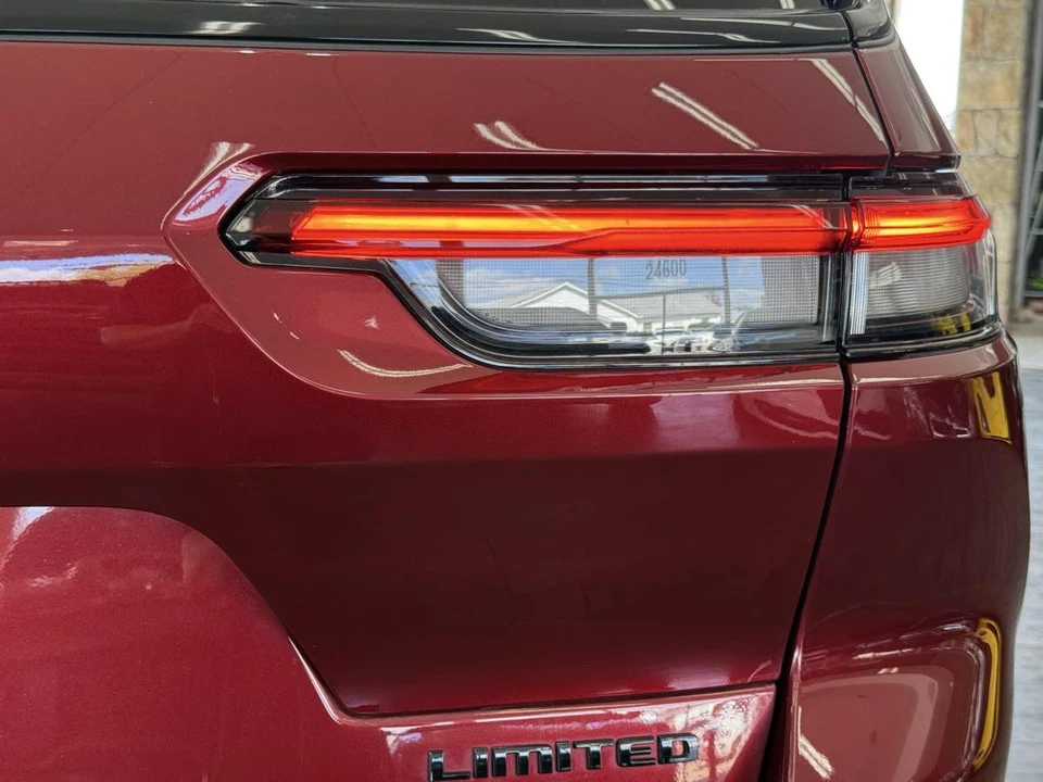 2024 Jeep WL Grand Cherokee - Image 11 of 31