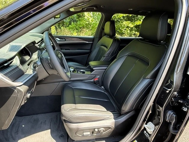 2024 Jeep WL Grand Cherokee - Image 11 of 31