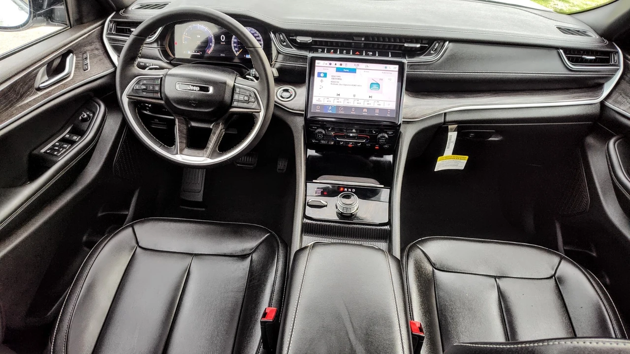 2024 Jeep WL Grand Cherokee - Image 10 of 14