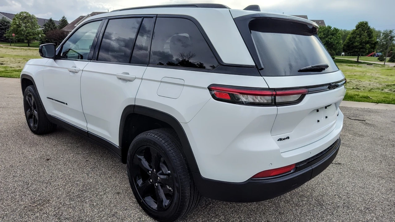 2024 Jeep WL Grand Cherokee - Image 7 of 14