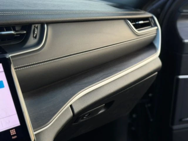 2024 Jeep WL Grand Cherokee - Image 25 of 26