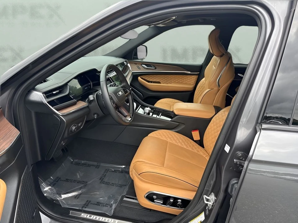 2024 Jeep WL Grand Cherokee - Image 9 of 31