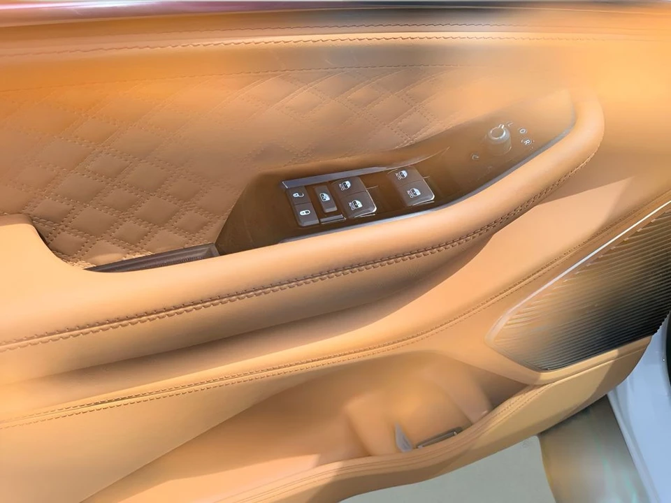 2024 Jeep WL Grand Cherokee - Image 19 of 26