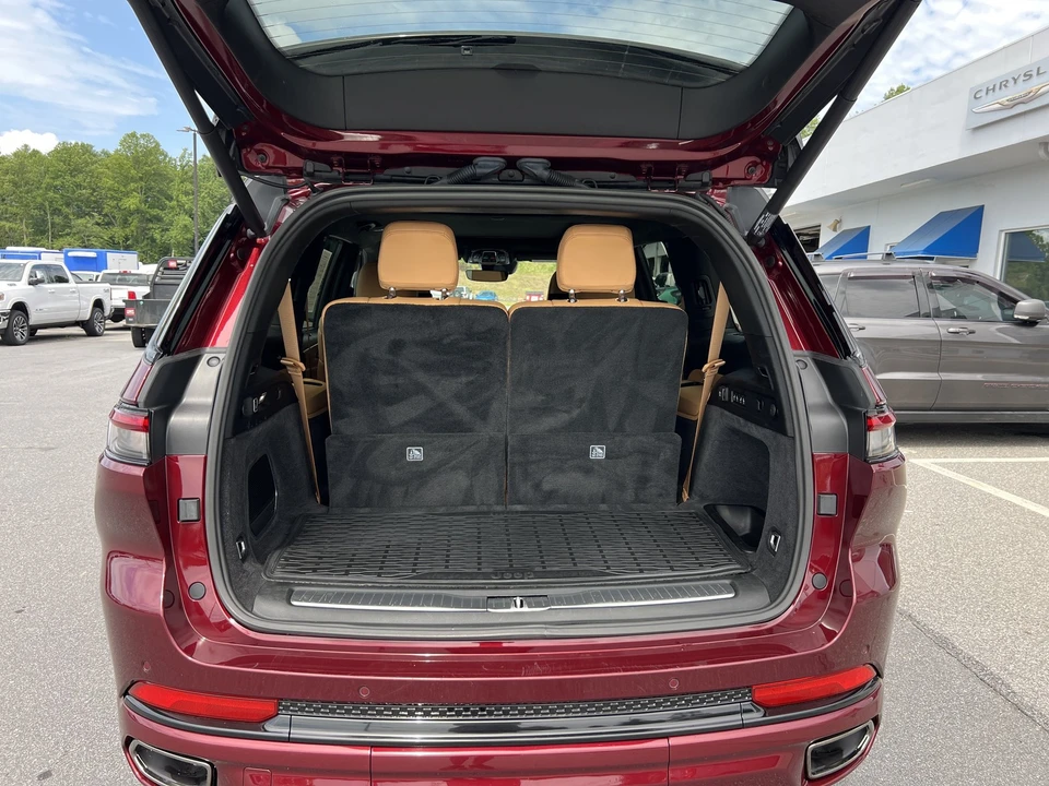 2024 Jeep WL Grand Cherokee - Image 10 of 31
