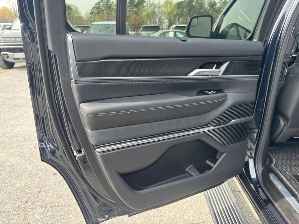 2024 Jeep - Image 30 of 31