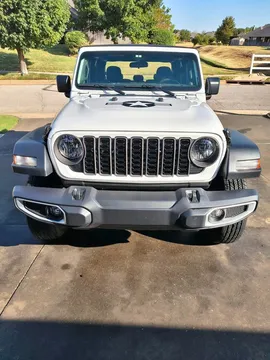 2024 Jeep Gladiator