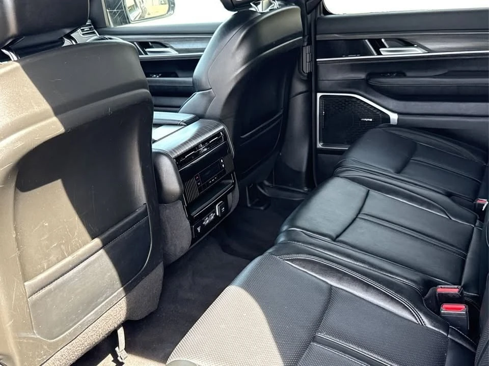 2024 Jeep WS Wagoneer - Image 9 of 11