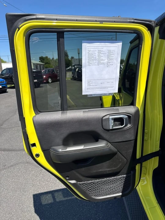 2024 Jeep JL Wrangler - Image 10 of 19