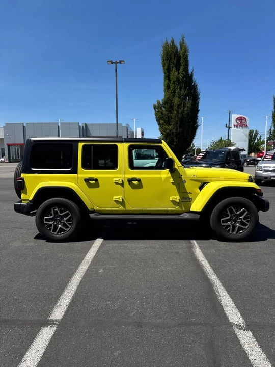 2024 Jeep JL Wrangler - Image 4 of 19