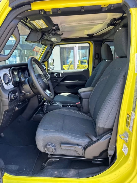 2024 Jeep JL Wrangler - Image 9 of 19