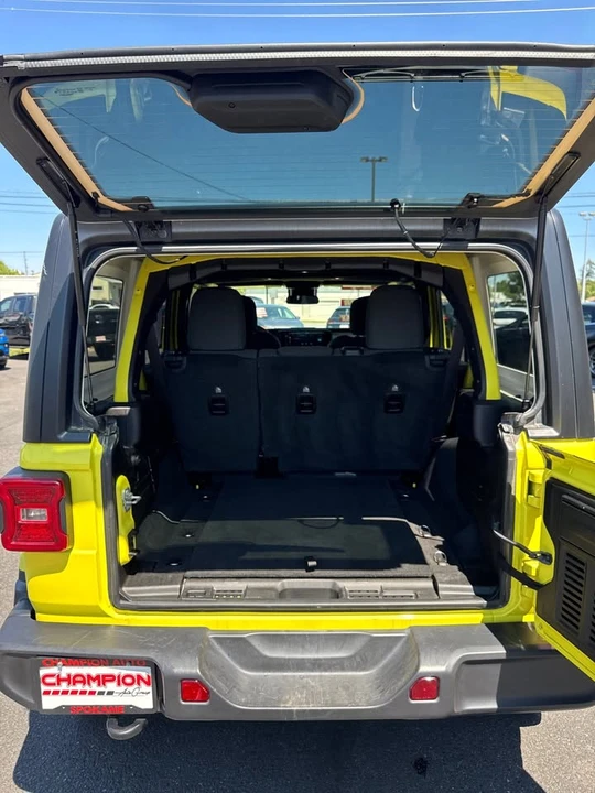 2024 Jeep JL Wrangler - Image 13 of 19