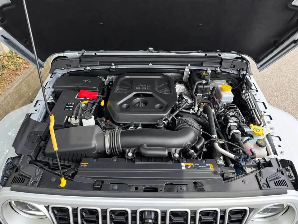 2024 Jeep JL Wrangler - Image 18 of 19