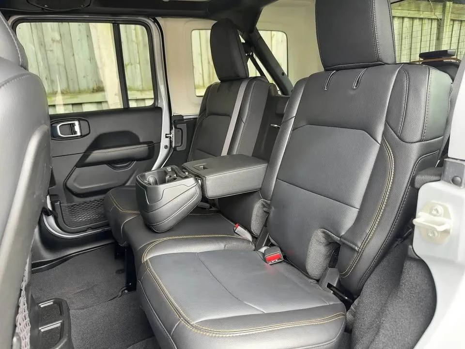 2024 Jeep JL Wrangler - Image 14 of 19