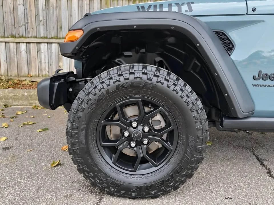 2024 Jeep JL Wrangler - Image 18 of 18
