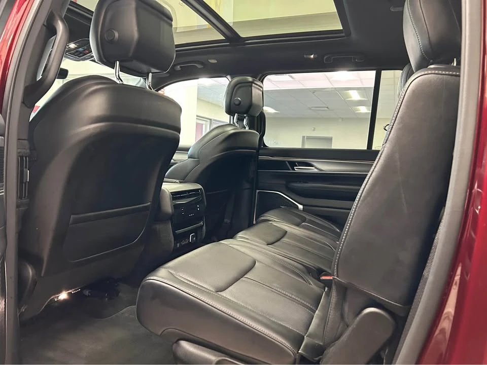 2024 Jeep WS Wagoneer - Image 16 of 16