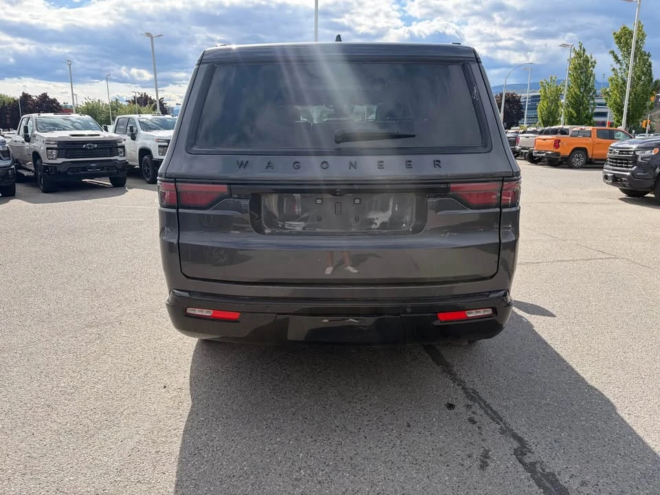 2024 Jeep WS Wagoneer - Image 8 of 12