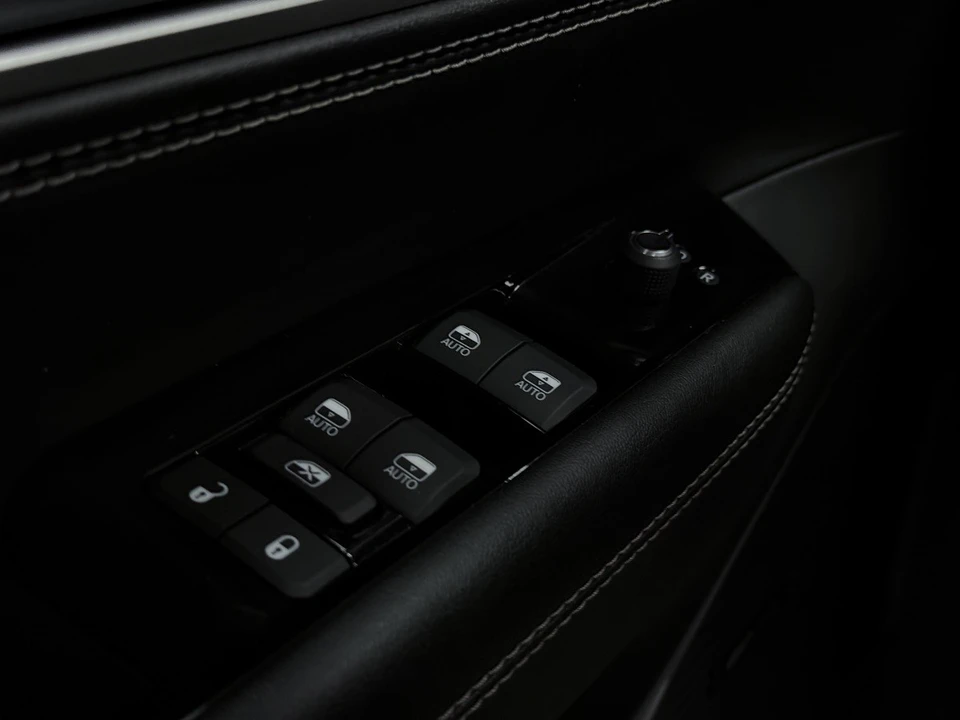 2024 Jeep WS Wagoneer - Image 30 of 31