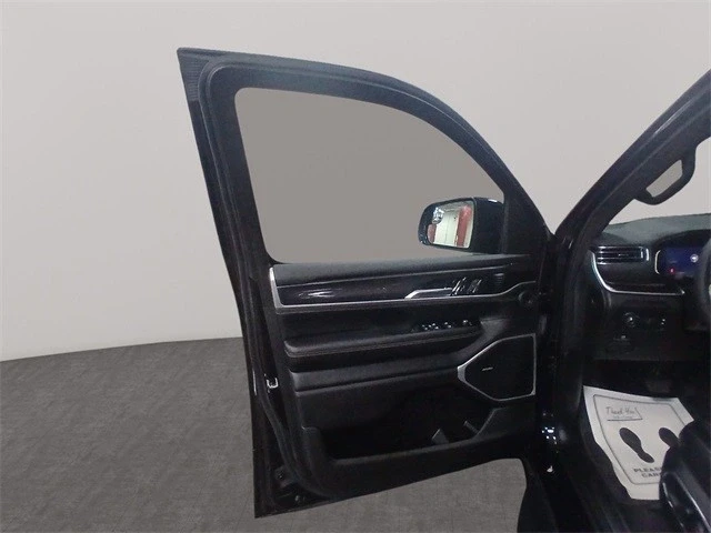 2024 Jeep WS Wagoneer - Image 11 of 21