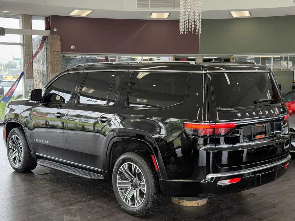 2024 Jeep WS Wagoneer - Image 14 of 21