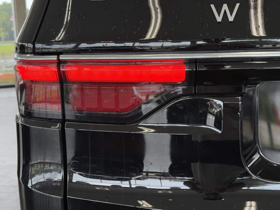 2024 Jeep WS Wagoneer - Image 20 of 21