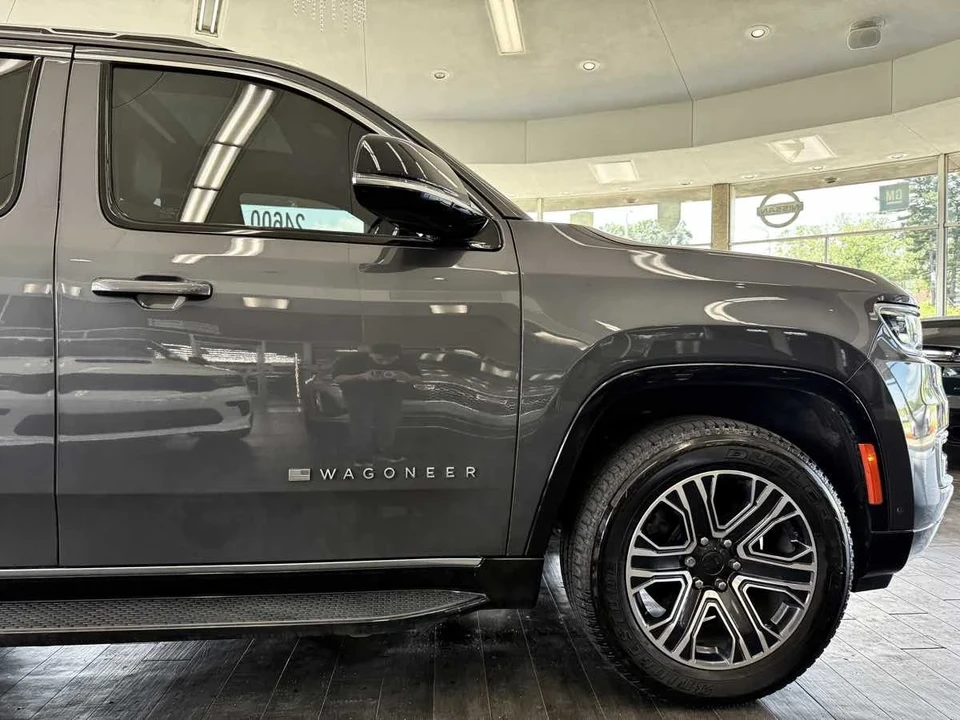 2024 Jeep WS Wagoneer - Image 8 of 12