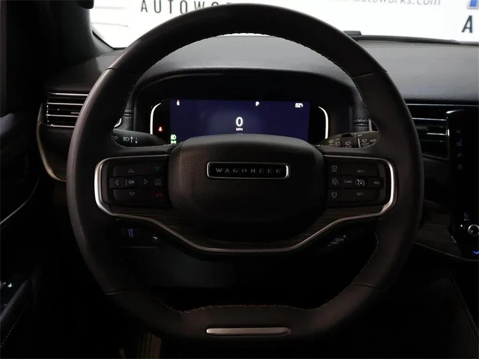 2024 Jeep WS Wagoneer - Image 17 of 31
