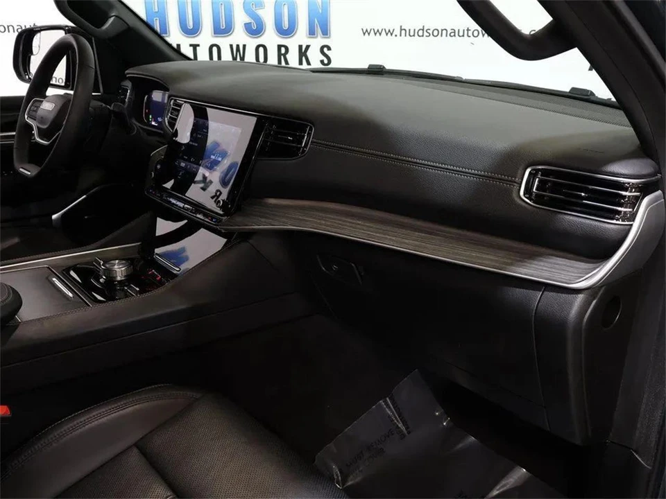 2024 Jeep WS Wagoneer - Image 31 of 31
