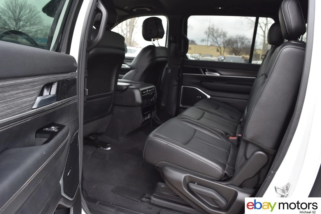 2024 Jeep WS Wagoneer - Image 13 of 21