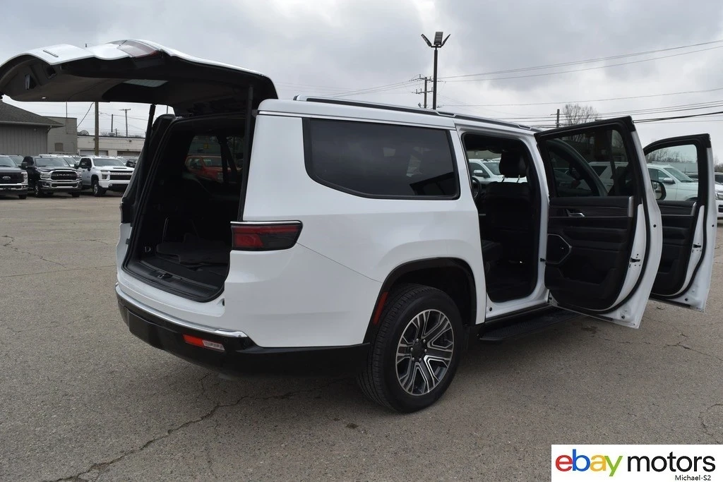 2024 Jeep WS Wagoneer - Image 20 of 21