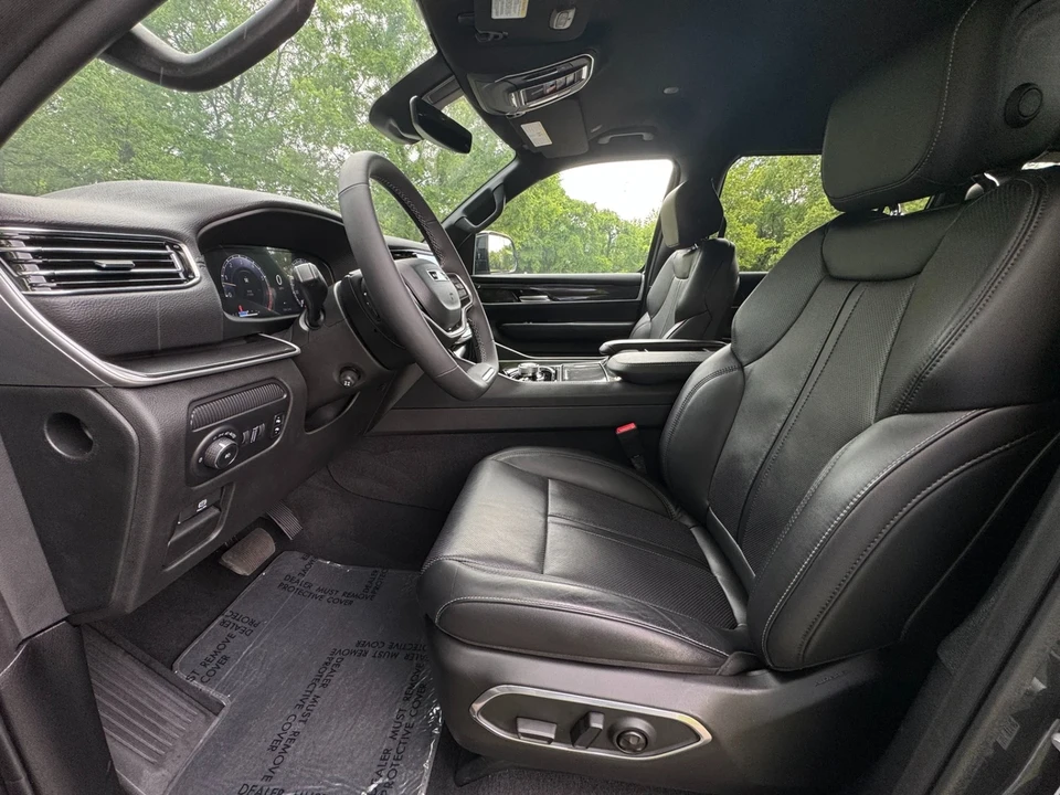 2024 Jeep WS Wagoneer - Image 9 of 21