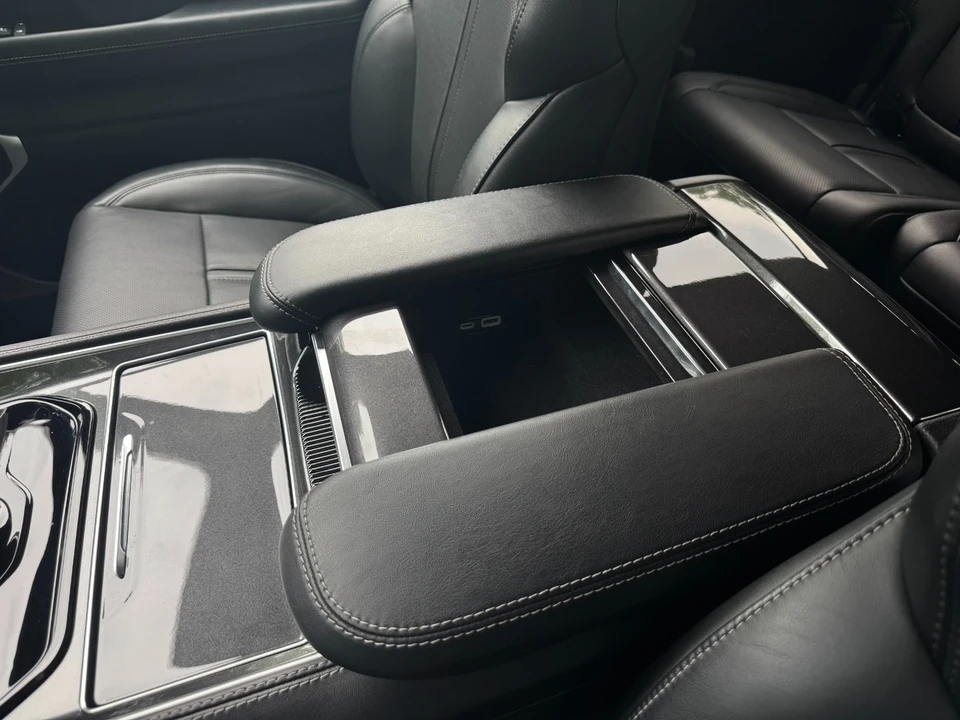 2024 Jeep WS Wagoneer - Image 15 of 21