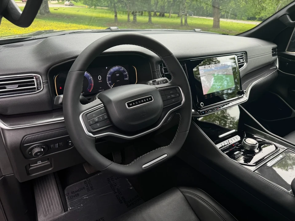 2024 Jeep WS Wagoneer - Image 19 of 21