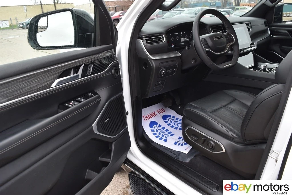 2024 Jeep WS Wagoneer - Image 11 of 24