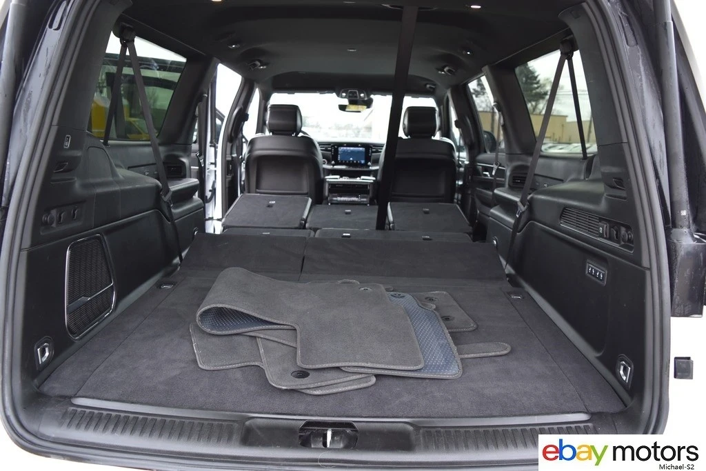 2024 Jeep WS Wagoneer - Image 16 of 24