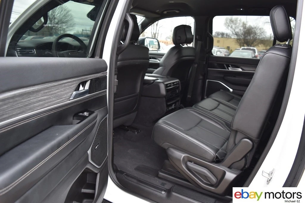2024 Jeep WS Wagoneer - Image 13 of 24