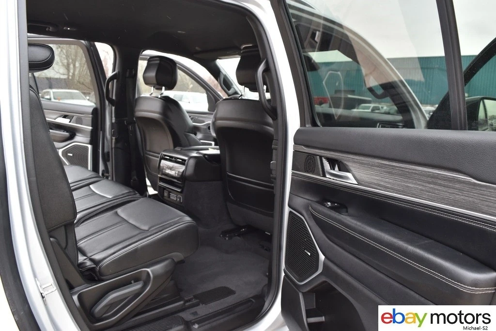 2024 Jeep WS Wagoneer - Image 18 of 24