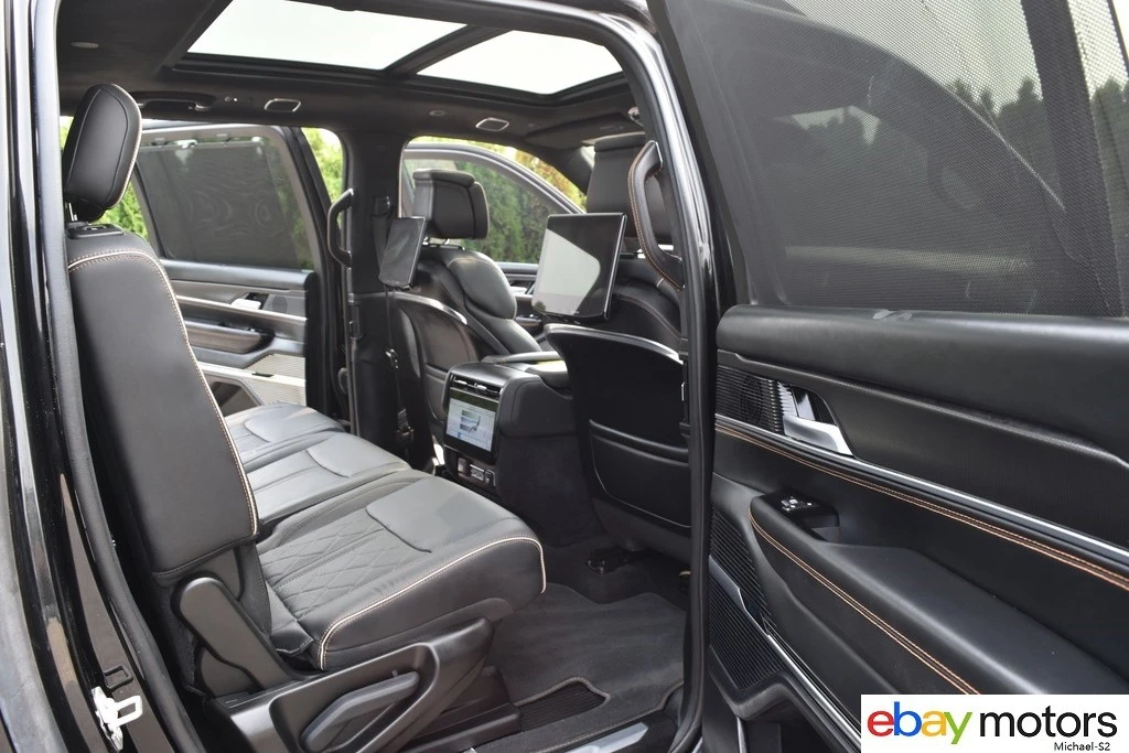 2024 Jeep WS Wagoneer - Image 19 of 24