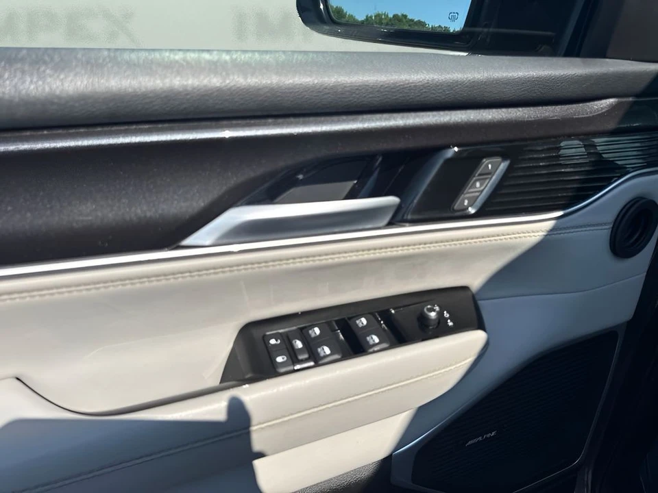 2024 Jeep WS Wagoneer - Image 25 of 31
