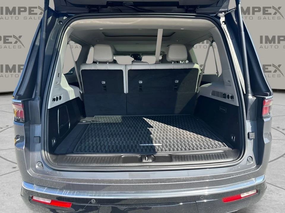 2024 Jeep WS Wagoneer - Image 26 of 31