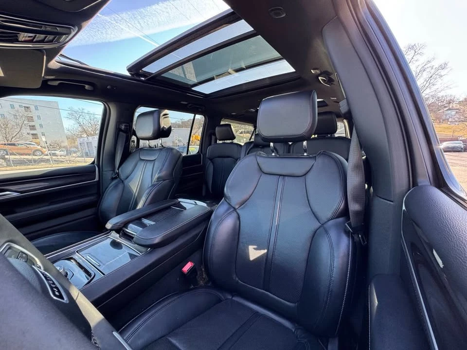 2024 Jeep WS Wagoneer - Image 12 of 20