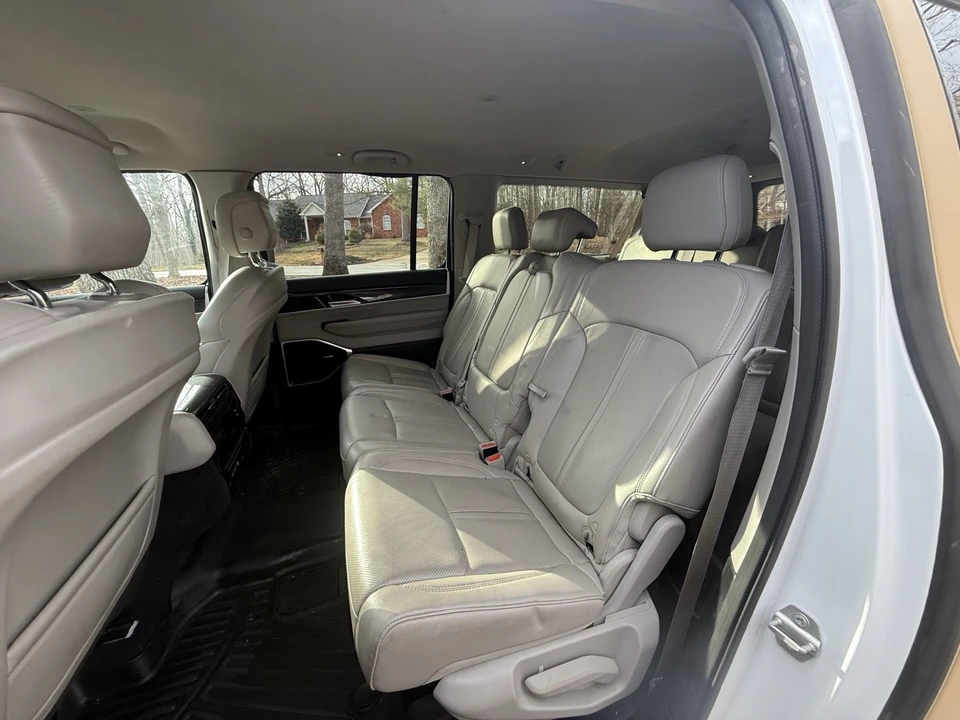 2024 Jeep WS Wagoneer - Image 18 of 20