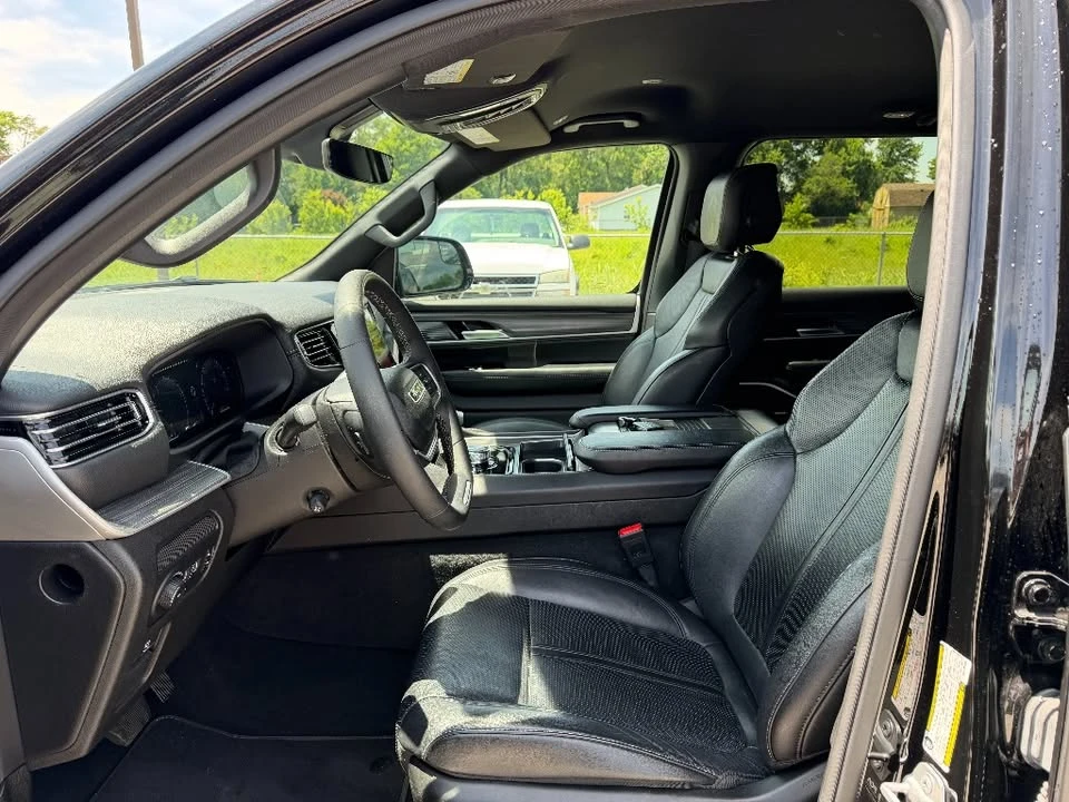 2024 Jeep WS Wagoneer - Image 2 of 15