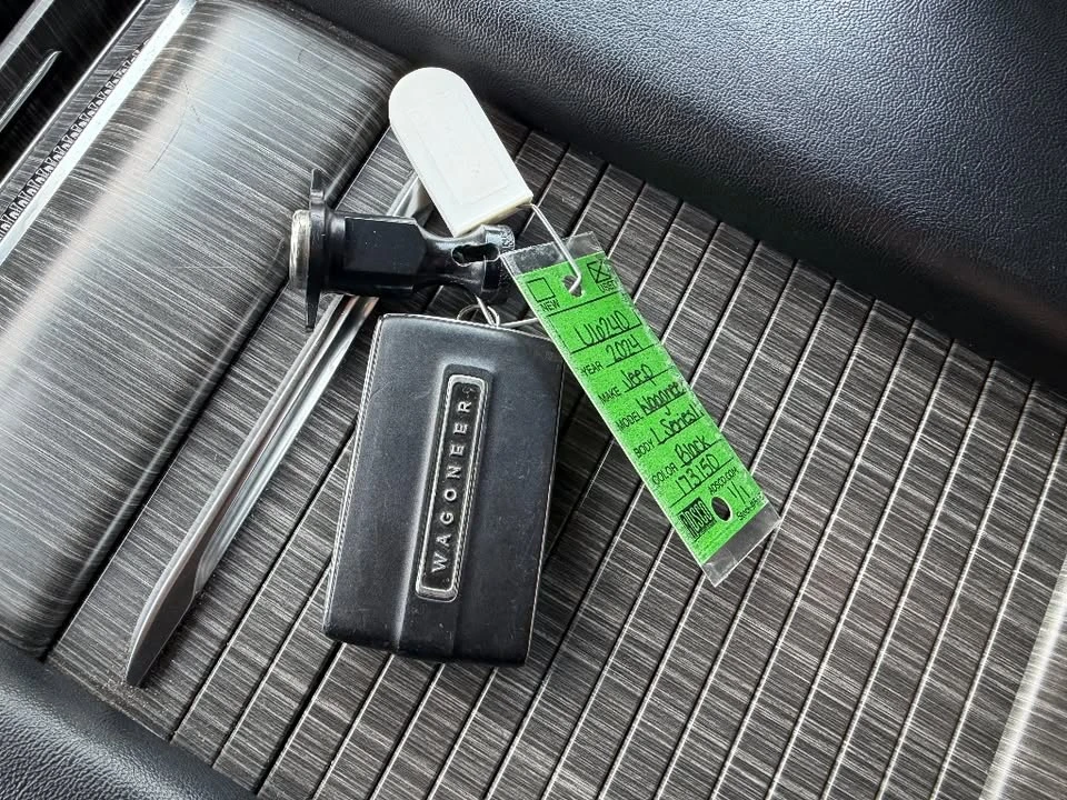 2024 Jeep WS Wagoneer - Image 8 of 15