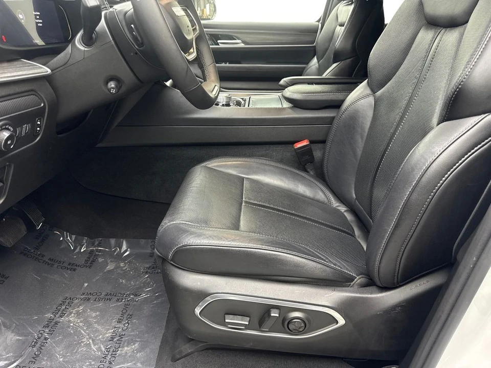 2024 Jeep WS Wagoneer - Image 26 of 31