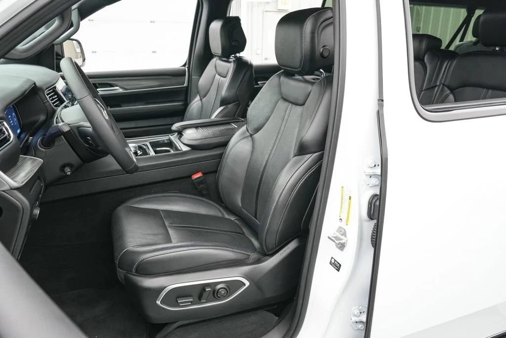 2024 Jeep WS Wagoneer - Image 12 of 21