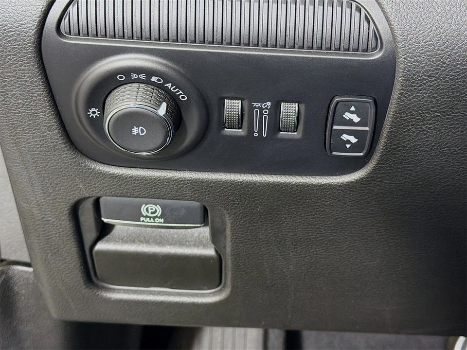 2024 Jeep WS Wagoneer - Image 12 of 12