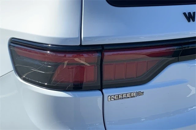 2024 Jeep WS Wagoneer - Image 13 of 21