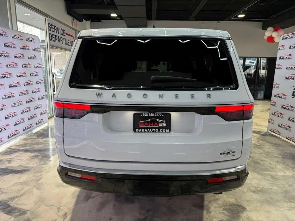 2024 Jeep WS Wagoneer - Image 10 of 21