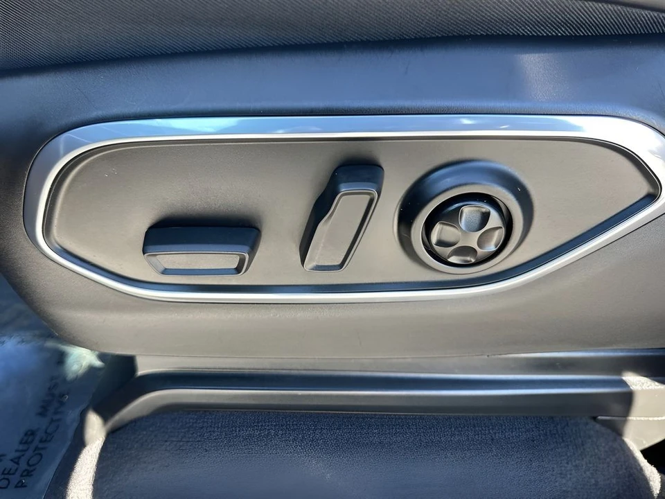 2024 Jeep WS Wagoneer - Image 10 of 12